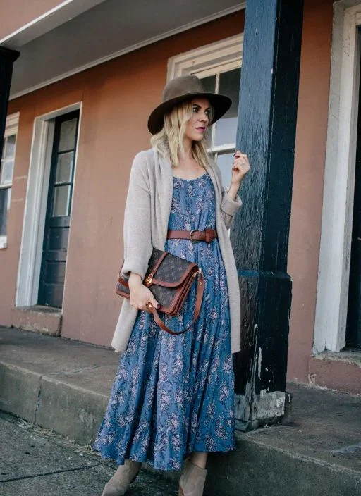 Elegant Evening Walk